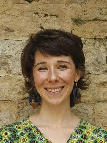 Cassandra Joore-Short